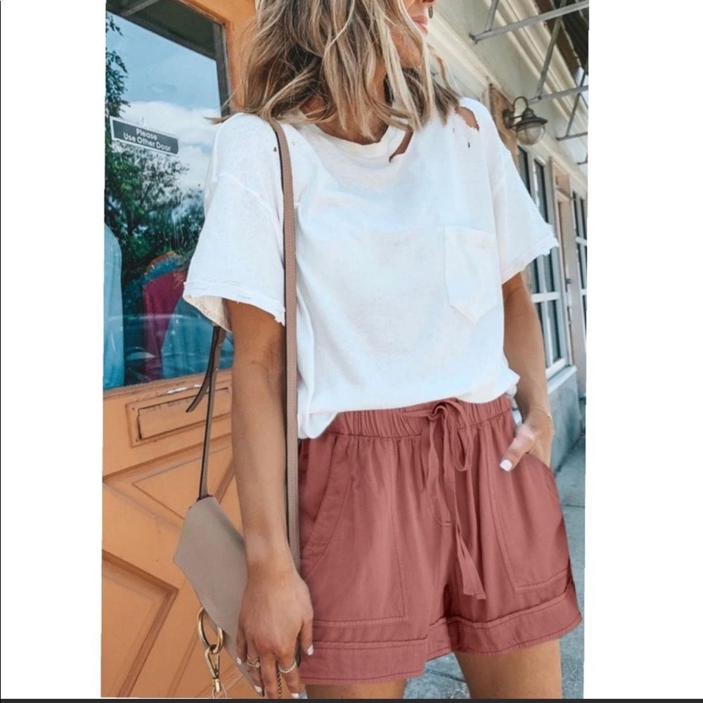 Lily’s Closet Shorts - Picture 2 of 16